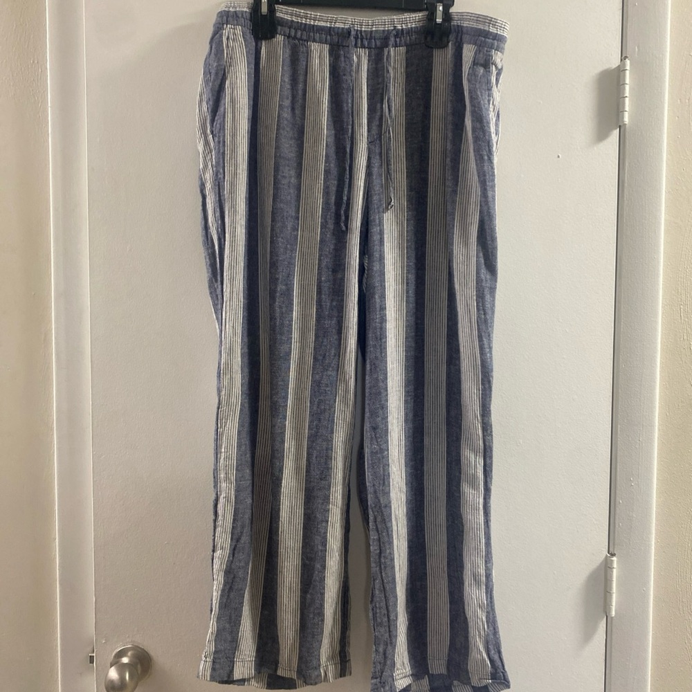 Old Navy Navy and White Striped Linen Preppy‎ Casual Pant